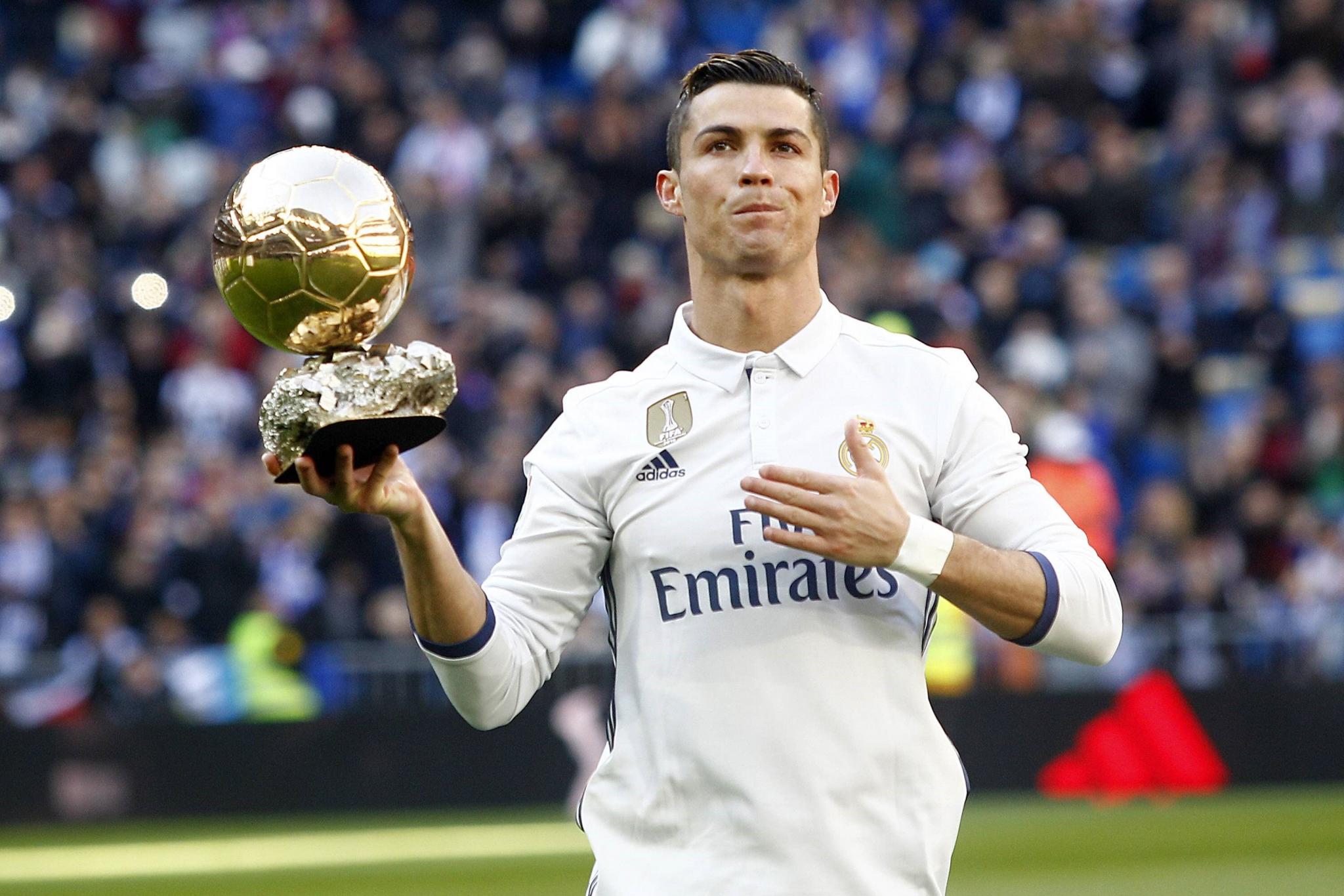 Cristiano Ronaldo Biography Cristiano Ronaldo Biography